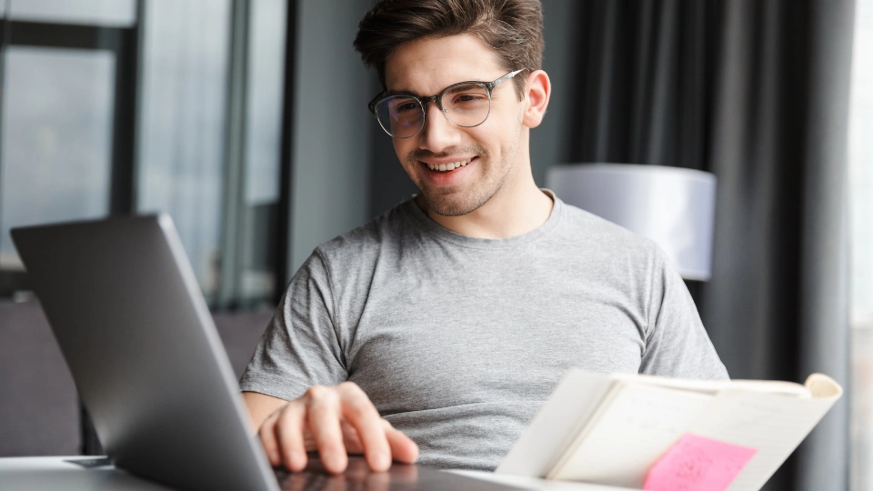 Projektzeiten erfassen am Computer